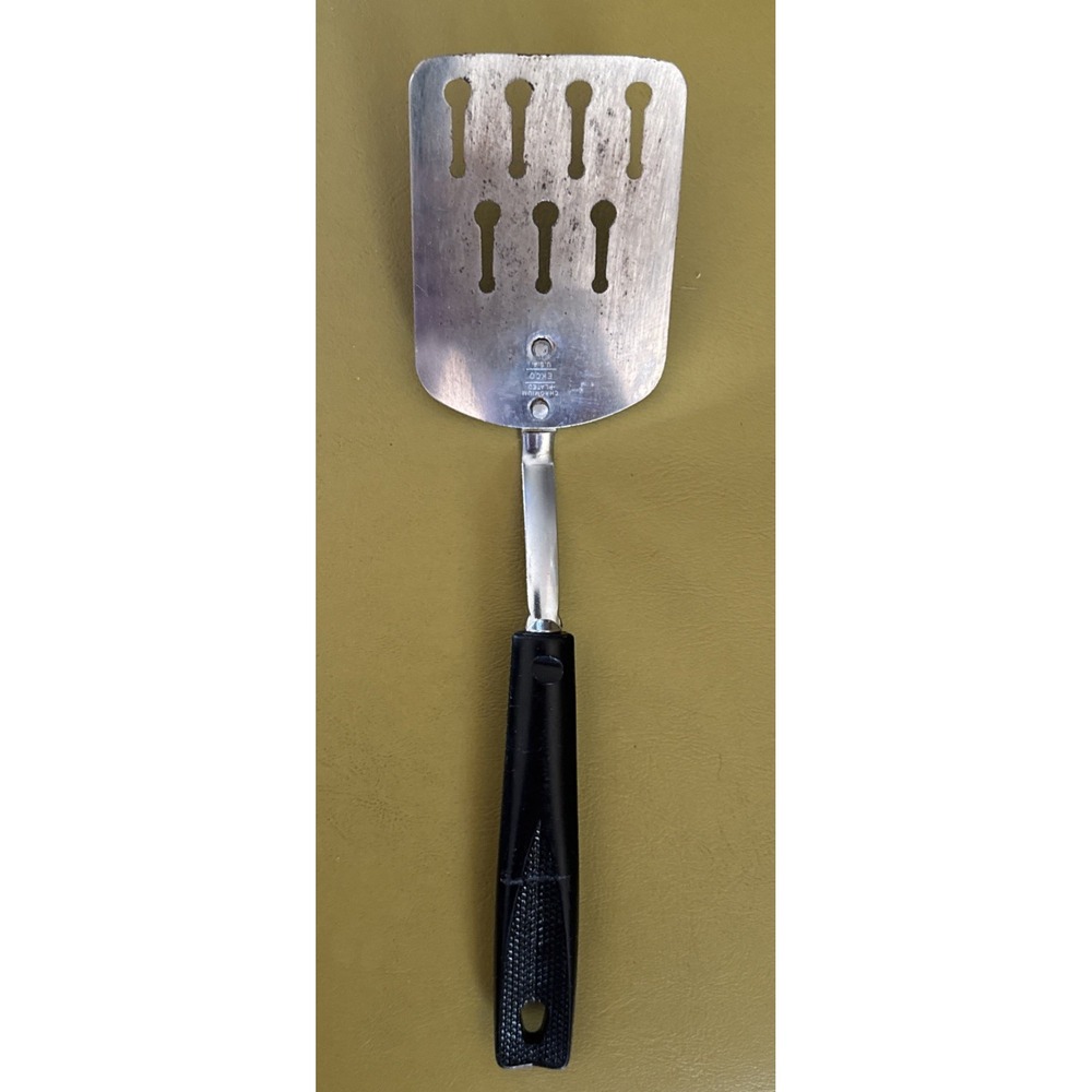 Vtg Ekco Short Keyhole Slotted Spatula Turner Black Nylon Handle Chromium USA